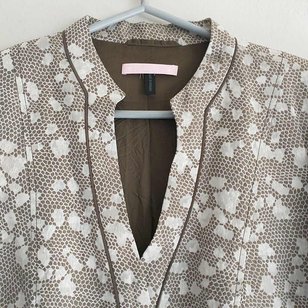 Basler Blazer Jacket Womens 40 M Beige Gray Abstract Silk Blend Pocket SplitCuff - Picture 2 of 9